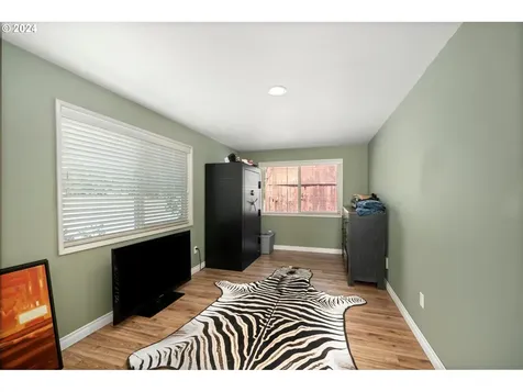 16515 NE 58th Street Vancouver WA 98682