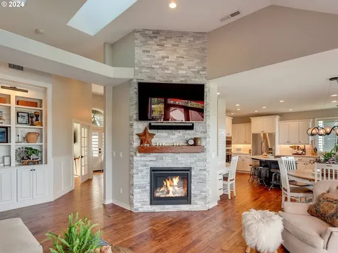 15607 Sw Highpoint Drive Sherwood OR 97140