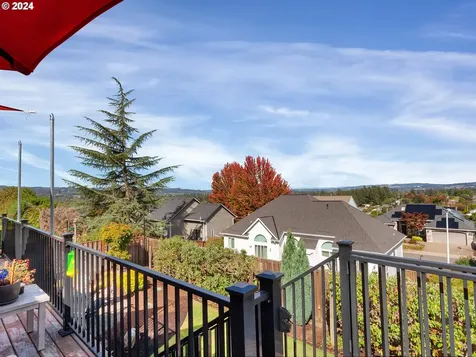 15607 Sw Highpoint Drive Sherwood OR 97140