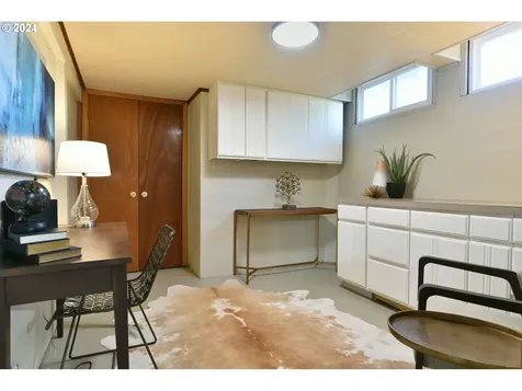 4242 Ne Mason Street Portland OR 97218