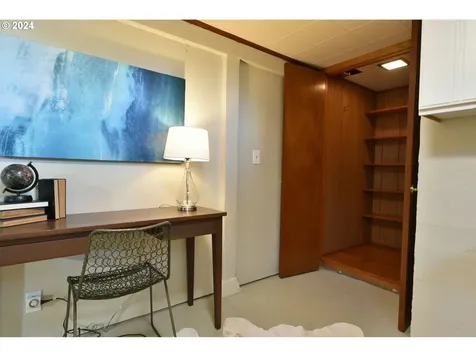 4242 Ne Mason Street Portland OR 97218