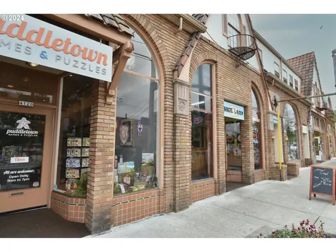 4242 Ne Mason Street Portland OR 97218