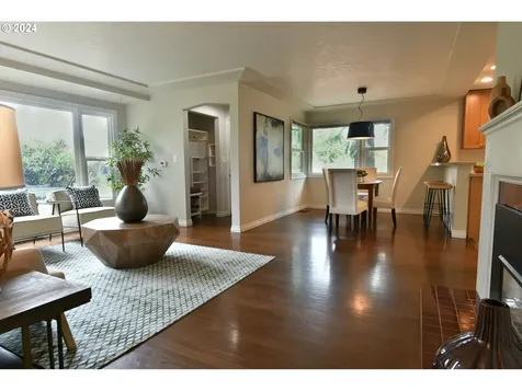 4242 Ne Mason Street Portland OR 97218