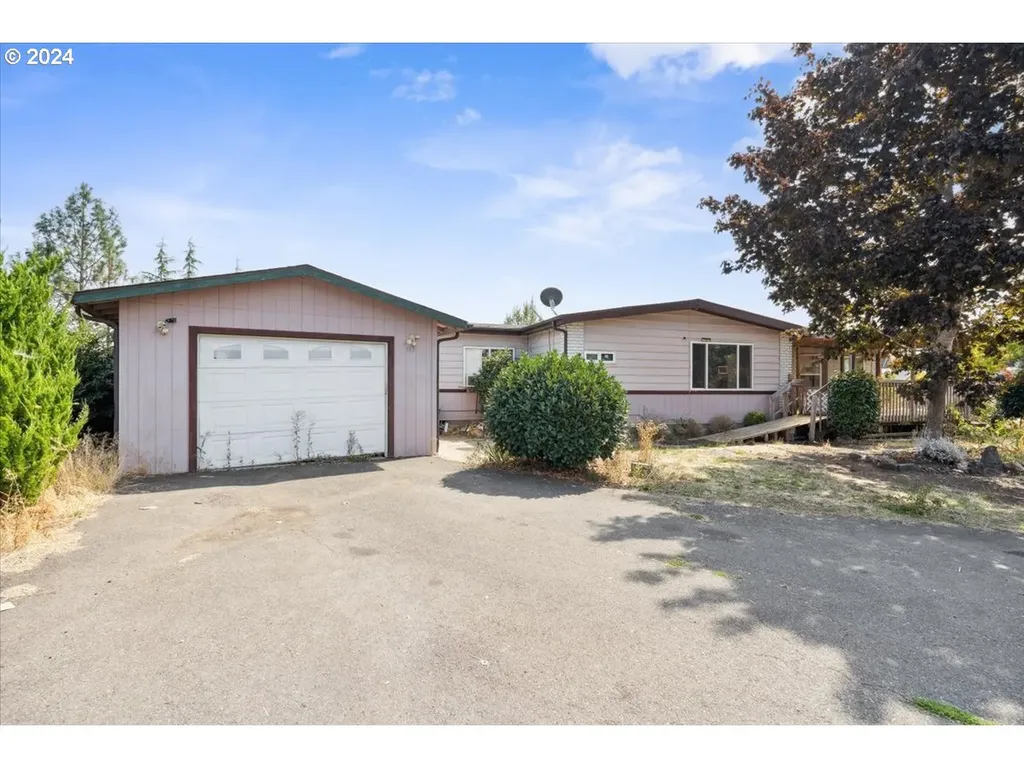 113 Stella Court Roseburg OR 97471