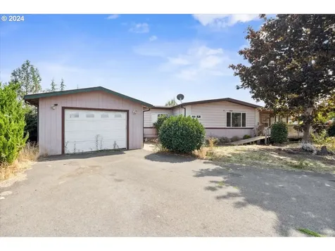 113 Stella Court Roseburg OR 97471