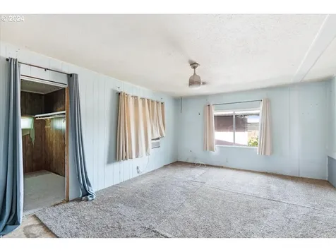 113 Stella Court Roseburg OR 97471