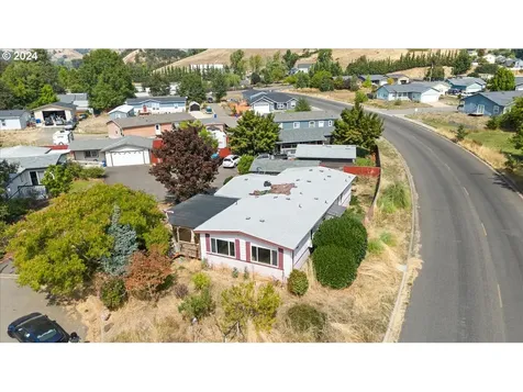 113 Stella Court Roseburg OR 97471