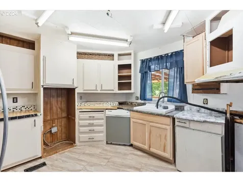 113 Stella Court Roseburg OR 97471
