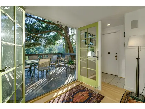 1719 Sw Terrace Drive Portland OR 97201