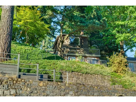1719 Sw Terrace Drive Portland OR 97201