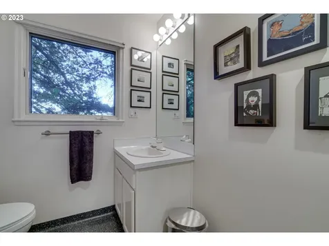 1719 Sw Terrace Drive Portland OR 97201