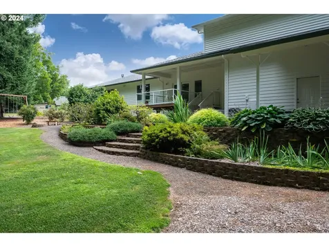 8710 NE 139th Street Vancouver WA 98662