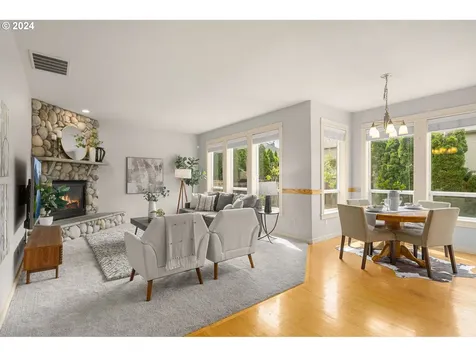 10736 Sw Cottonwood Street Tualatin OR 97062