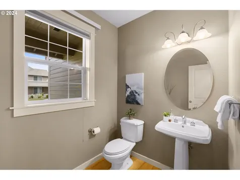 10736 Sw Cottonwood Street Tualatin OR 97062
