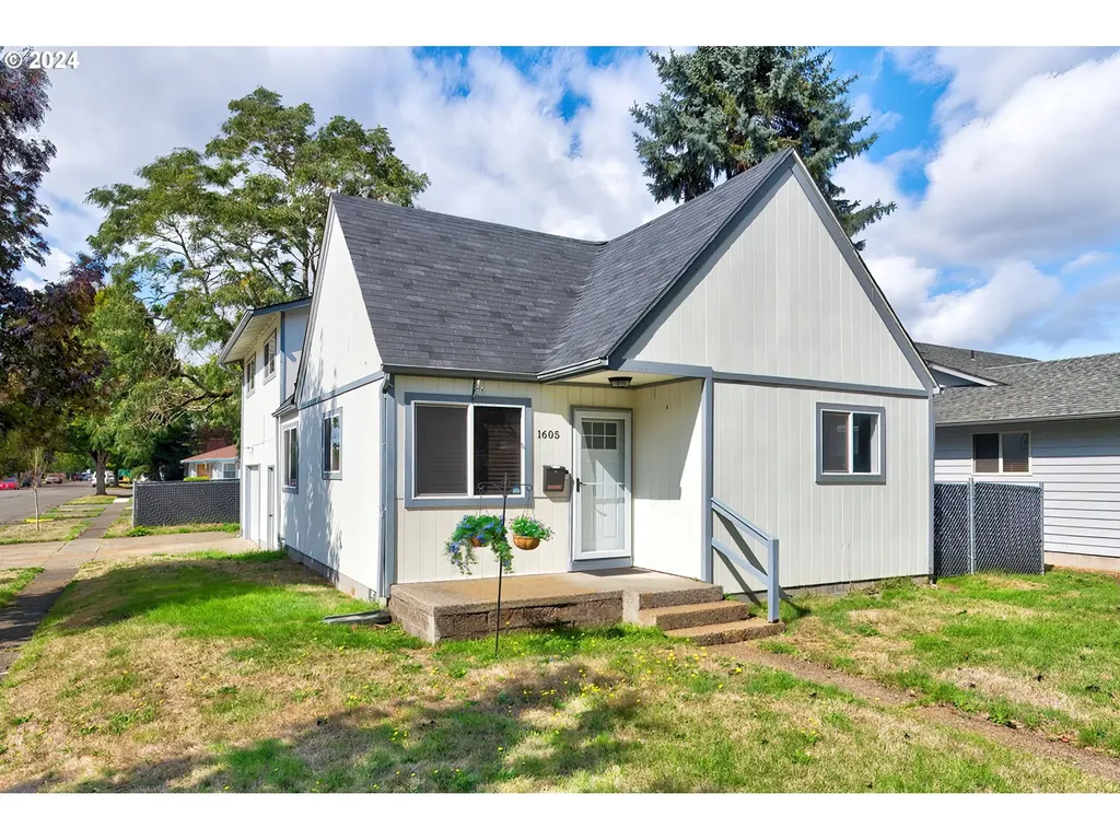 1605 8th Avenue Longview WA 98632