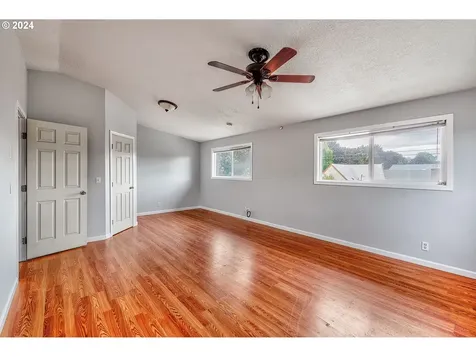 1605 8th Avenue Longview WA 98632