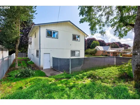 1605 8th Avenue Longview WA 98632