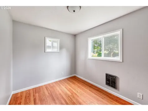 1605 8th Avenue Longview WA 98632