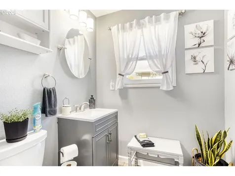 280 Ipswich Street Gladstone OR 97027