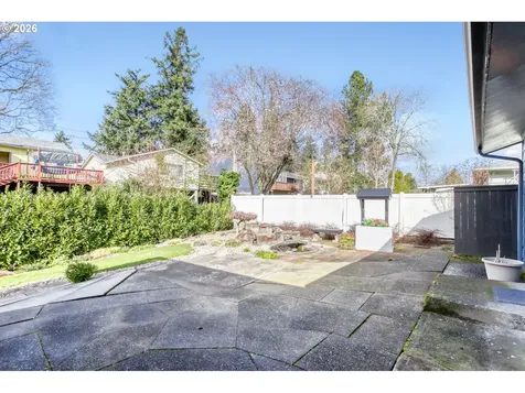 280 Ipswich Street Gladstone OR 97027