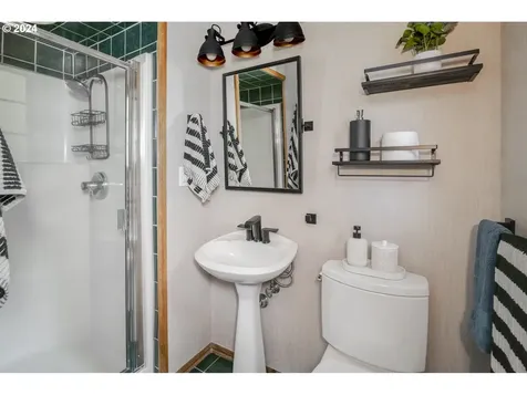 1355 Hallinan Street Lake Oswego OR 97034