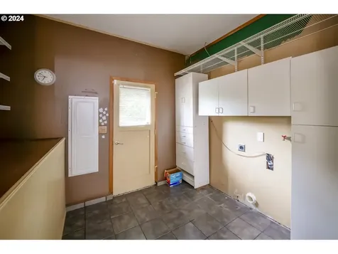 1355 Hallinan Street Lake Oswego OR 97034