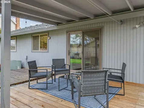 1345 SW Fleishauer Lane Mcminnville OR 97128