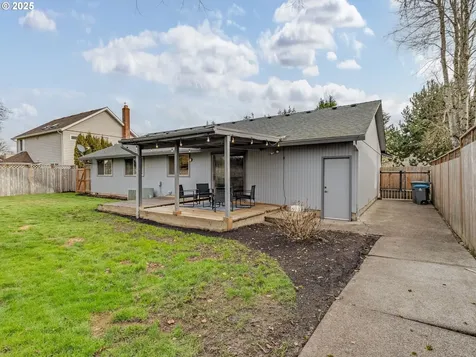 1345 SW Fleishauer Lane Mcminnville OR 97128
