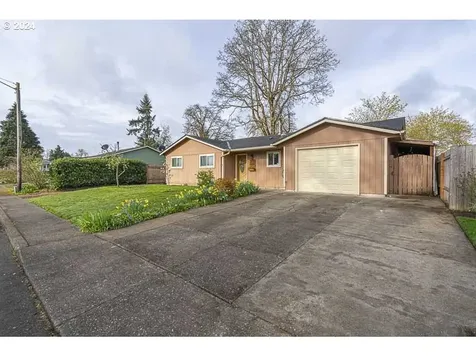 925 N 5th Street Aumsville OR 97325