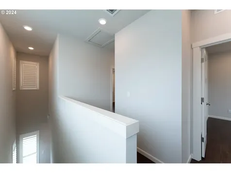 6974 SE Blanton Street Hillsboro OR 97123