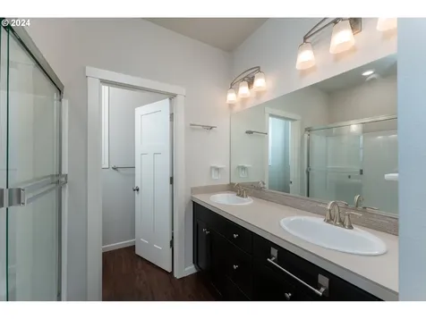 6974 SE Blanton Street Hillsboro OR 97123