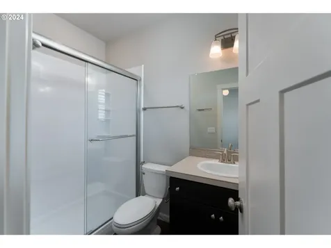 6974 SE Blanton Street Hillsboro OR 97123