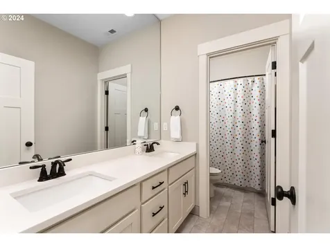 16283 Se Alder Meadows Drive Damascus OR 97089