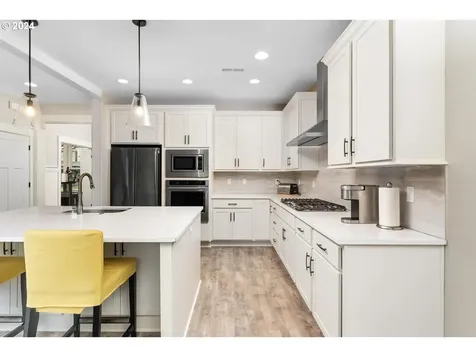 16283 Se Alder Meadows Drive Damascus OR 97089