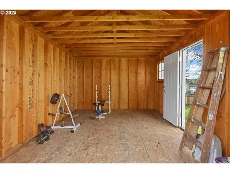 608 Mccoy Street Moro OR 97039