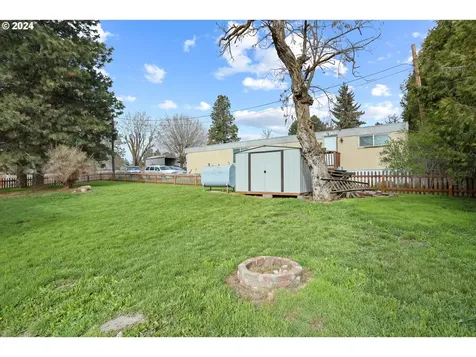 608 Mccoy Street Moro OR 97039