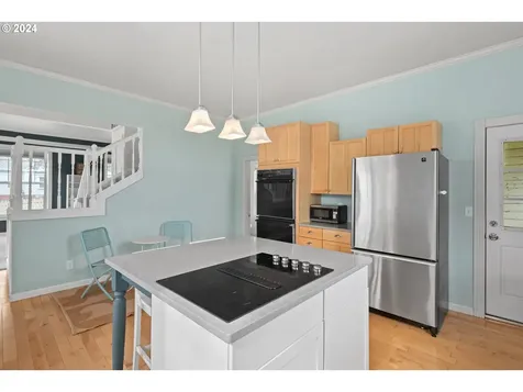 608 Mccoy Street Moro OR 97039