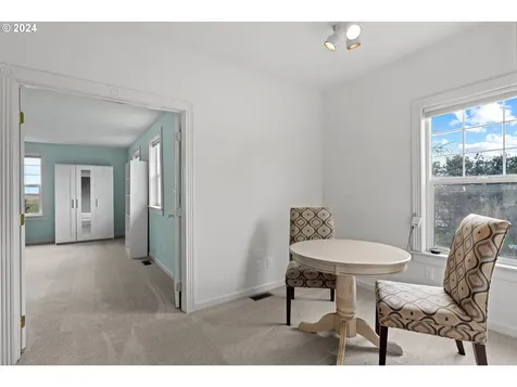 608 Mccoy Street Moro OR 97039