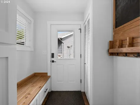 473 Mountainview Street Oregon City OR 97045