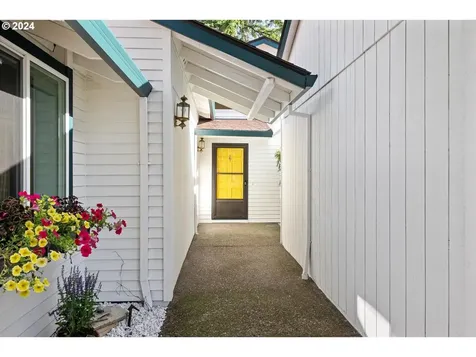 4058 Ne Olympic Court Hillsboro OR 97124