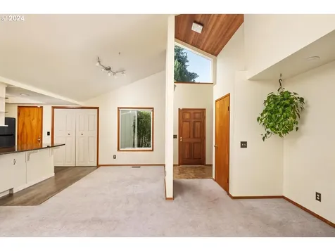 4058 Ne Olympic Court Hillsboro OR 97124