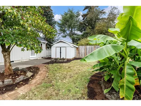 9921 SE Yukon Street Portland OR 97266