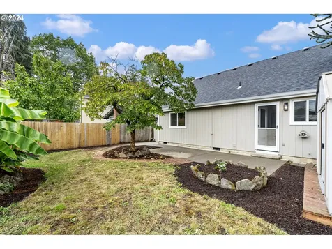 9921 SE Yukon Street Portland OR 97266