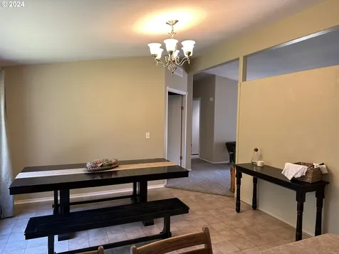 3449 Cathern Road Hood River OR 97031