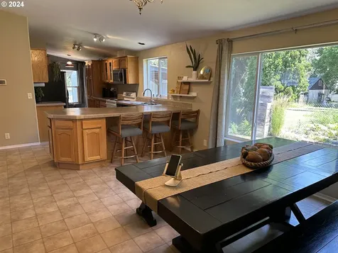 3449 Cathern Road Hood River OR 97031