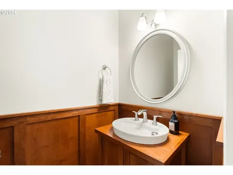 17922 Ne 22nd Way Vancouver WA 98684