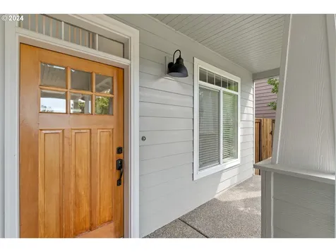 17922 Ne 22nd Way Vancouver WA 98684