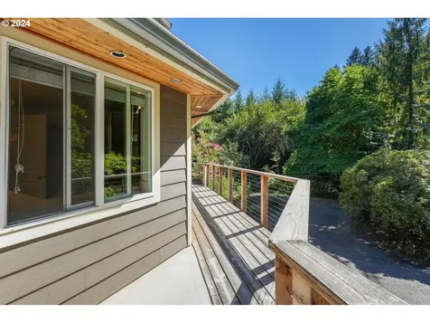 18846 NW Sauvie Island Road Portland OR 97231