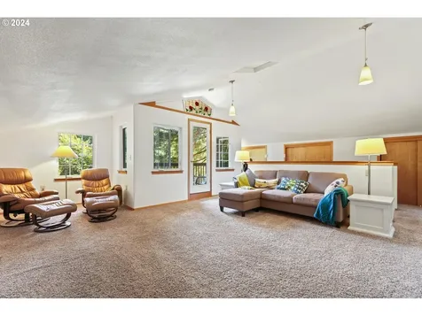 18846 NW Sauvie Island Road Portland OR 97231