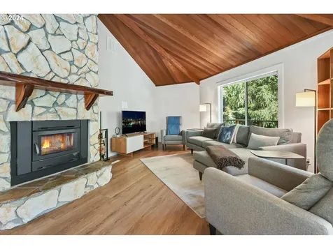 18846 NW Sauvie Island Road Portland OR 97231